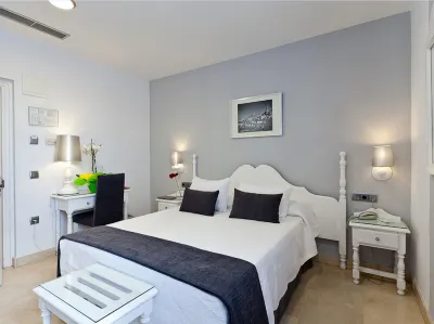 Hotel Carlos V Hotels in 
