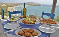 Filoxenia by Grispos Villas Hotels in Skhoinoussa