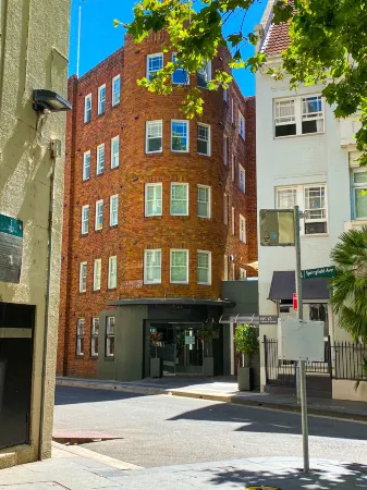 Sydney Potts Point Central Apartment Hotel Official