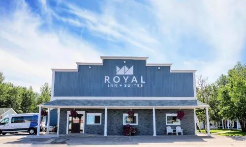 Royal Inn & Suites