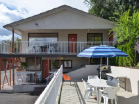 カナダズ ベスト バリュー イン & スイーツ バーノン バーノンのホテル