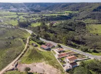 Cottage in Aljezur- 2 Bed Ensuite-Casinha da Ivone Hotels in Aljezur
