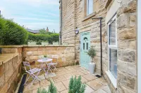 Host & Stay - Apartment 1, Dane Court