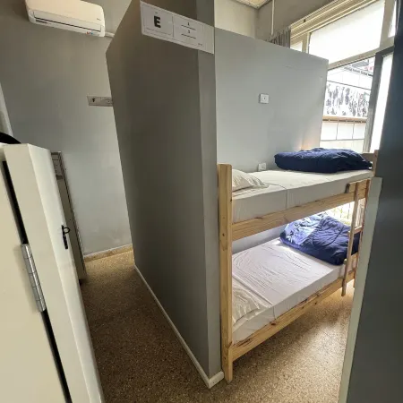 Lead Hostel