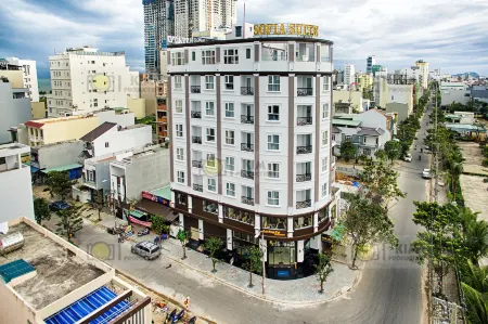 Sofia Suite Hotel Danang