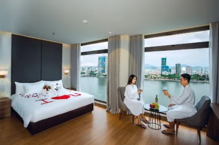Glamour Hotel Da Nang
