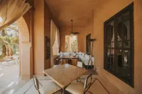 Villa le Perroquet Bleu - Majatalot