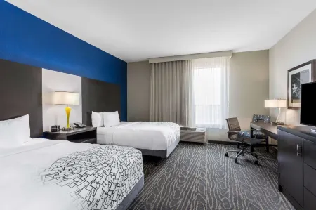 La Quinta Inn & Suites by Wyndham Odessa N. - Sienna Tower