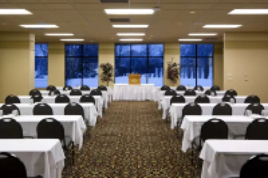 Lake Okoboji Resort and Conference Center Hotels in Dickinson County