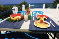 Negril Treehouse Resort Hotels in Orange Bay