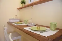 Lx鮮花公寓 法朵FADO表演欣賞附近的飯店