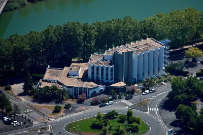 Hôtel le Bayonne Hotels near Cathedral Sainte-Marie de Bayonne
