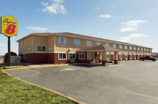 利斯薩米特速8酒店