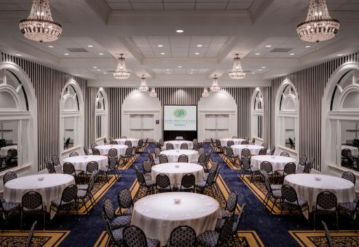 호텔 샤턱 플라자