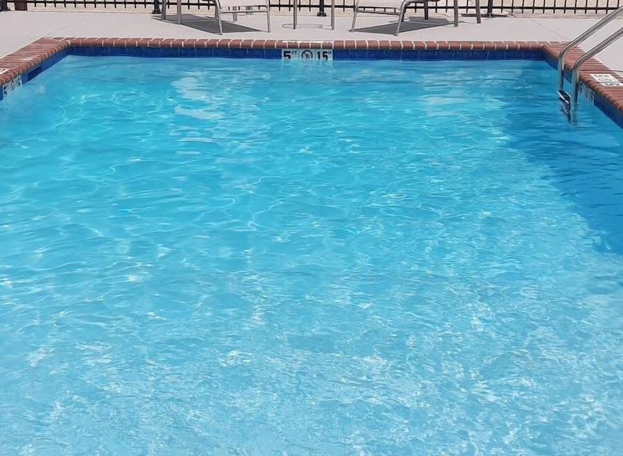 메인스테이 스위트 덴햄 스프링스