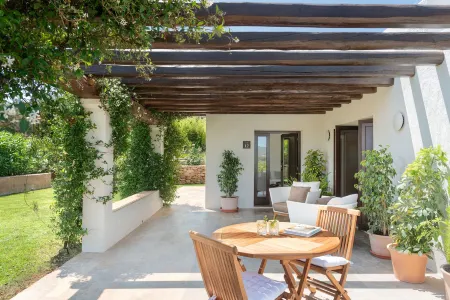 Safragell Ibiza Suites & Spa Отели в г. Сан-Хуан-Баутиста