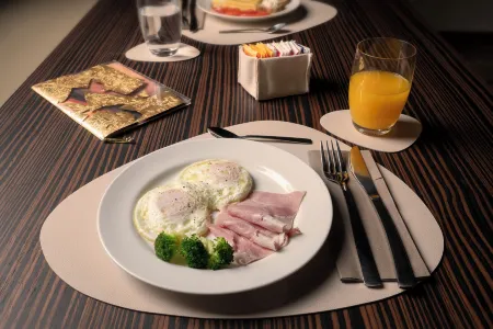 Il Portico - 1711 Luxury Guest House Отели в г. Монтевеккья