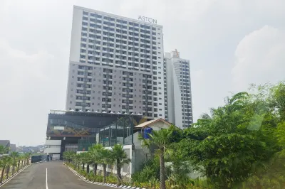 Contemporary And Restful 2Br At Apartment Anwa Residence Hotels in 