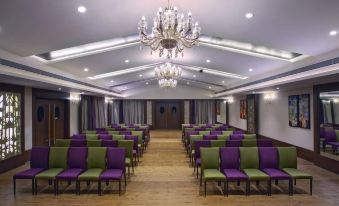 Purple Palms Resort & Spa