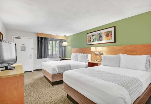 2. 호텔 넥서스 B..