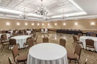 Comfort Suites Bethlehem Near Lehigh University and LVI Airport