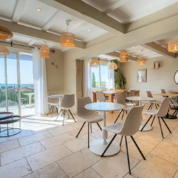 Hôtel le Pré Saint Michel