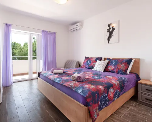 Apartments Lile Hotels in Brela