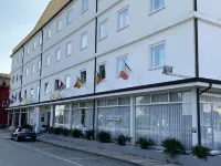 Venice Hotel Các khách sạn gần Parrocchia Di Grisignano Di Zocco