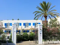 Les Sables Noirs & Spa Hotels in Lipari