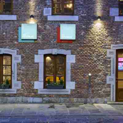 Hotel Les Tanneurs Hotel Exterior