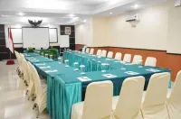 Losari Beach Hotel Hotels in Ujung Pandang