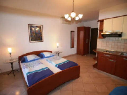 Villa Linet Hotels in Funtana