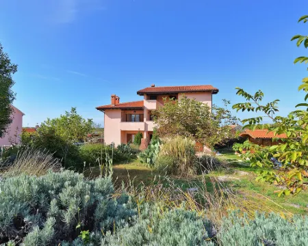 Apartment 1945 Hotels in Bale