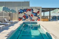 Arlo Washington DC - Rooftop Pools