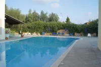 Albergo Residenziale Gli Ontani - Swimmingpools