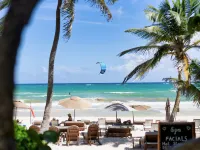 Alaya Tulum Hotels near Cesiak
