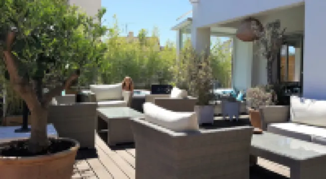 Hotel Sable Et Soleil - Port, Plage et Jacuzzi Privé