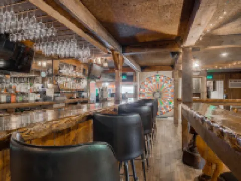 Ridgeline Hotel at Yellowstone, Ascend Hotel Collection Hotels in Gardiner