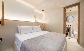 Provenza 6 Bedroom House by Housy Host