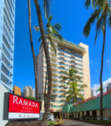 Ramada Plaza by Wyndham Waikiki Hotel di 