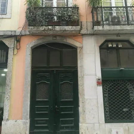 B in B Lisbon Downtown Suites
