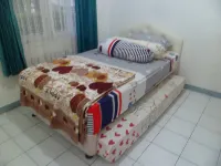 Villa Kota Bunga Matahari Hotels in Pacet