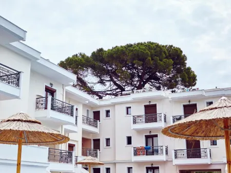 斯基亞索斯之夢公寓式酒店