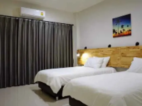 The Color Place Hotels near Guru-Summanakara