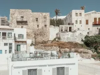 Mariet Naxos Elegant Suites Hotels near Portara