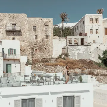 Mariet Naxos Elegant Suites