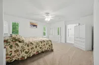 Cozy Bear Den by Jocassee Lake Devil's Fork Hotels in Oconee County