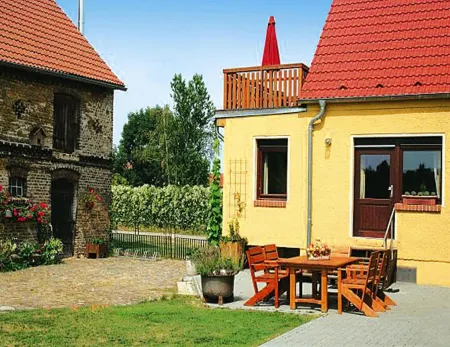 Ferienwohnung, Beetzseeheide Отели в г. Бецзехайде