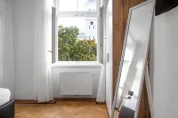 Perfect 7BR Stay Near Hauptbahnhof