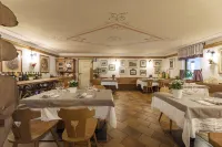 Rifugio Cereda Hotels in Sagron Mis